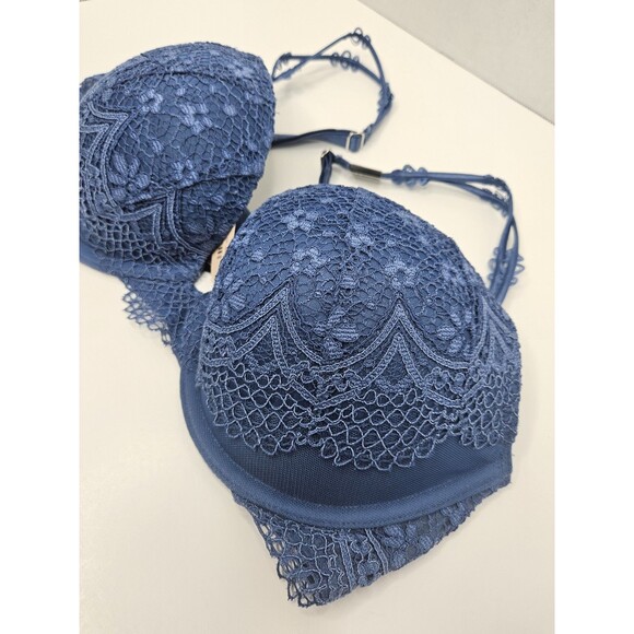 Victoria’s Secret Bombshell Plunge Underwire Push Up Blue Lace Bra 34D - Picture 4 of 9